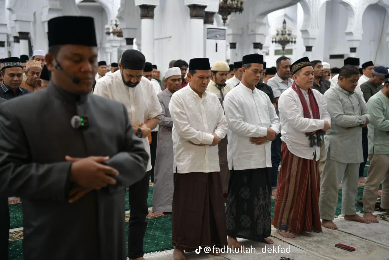 Mualem Dek Fadh Siap Jadikan Aceh Sebagai Negeri Baldatun Thaibatur Warabburghafur