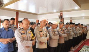 Polres Aceh Utara Gelar Shalat Ghaib Atas Meninggalnya Tiga Prajurit Bhayangkara Polda Lampung