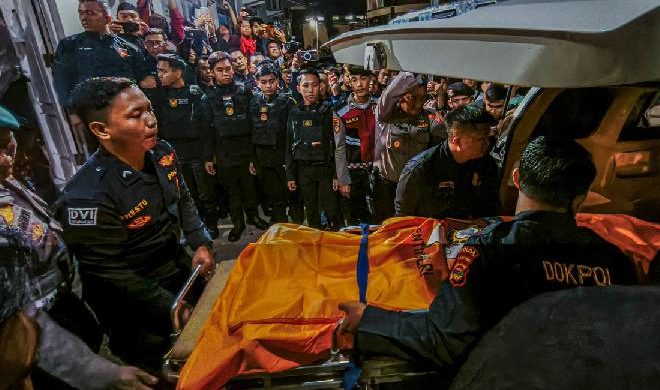 POLRI BERDUKA atas Gugurnya Tiga Orang Prajurit di Lampung Ketika Lakukan Pengrebekan Lokasi Sabung Ayam