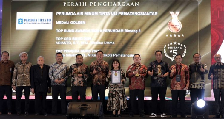 Perumda Tirta Uli Pematangsiantar Borong 4 Penghargaan Bergengsi di TOP BUMD Awards 2026, Zulkifli Lubis Raih Gelar CEO Terbaik!