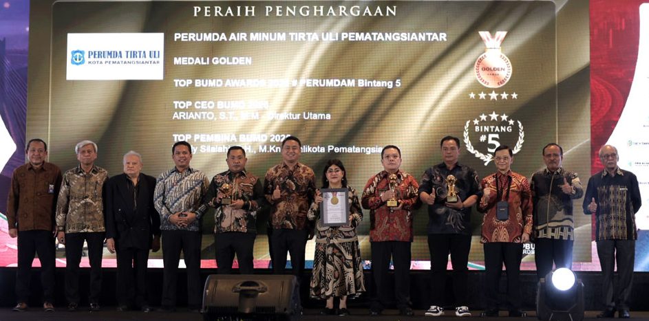 Perumda Tirta Uli Pematangsiantar Borong 4 Penghargaan Bergengsi di TOP BUMD Awards 2026, Zulkifli Lubis Raih Gelar CEO Terbaik!