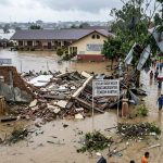 Kondisi banjir dan kerusakan bangunan di Siantar akibat hujan deras 2026