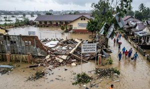 Kondisi banjir dan kerusakan bangunan di Siantar akibat hujan deras 2026