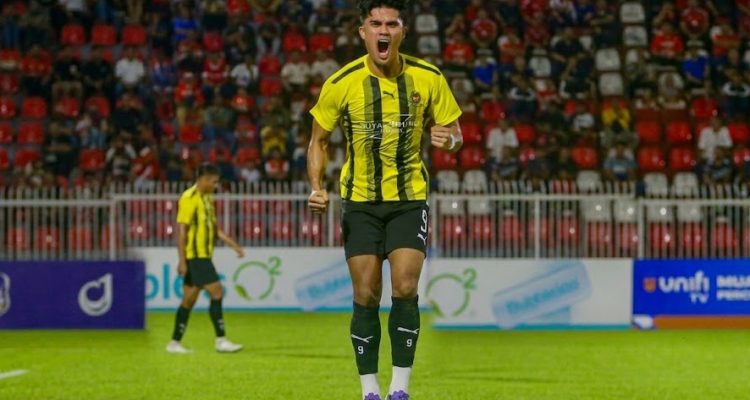 Bursa Transfer Memanas! DPMM FC Resmi Depak Ramadhan Sananta, Kapten Persita Langsung Merapat!