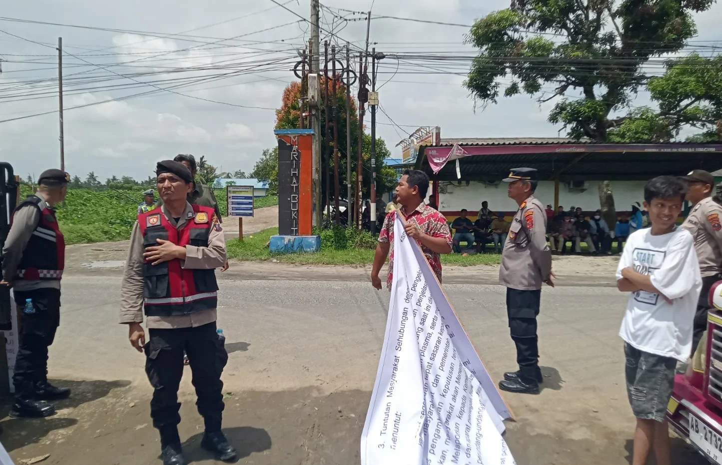 Demo Jilid II Kelompok Tani ke PT ESI, Polres Simalungun Siaga Penuh! Situasi Kondusif, Aspirasi Tersampaikan
